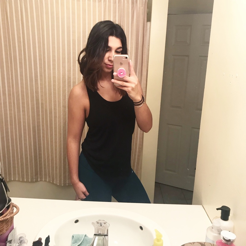 Meet your Posher, Amelia